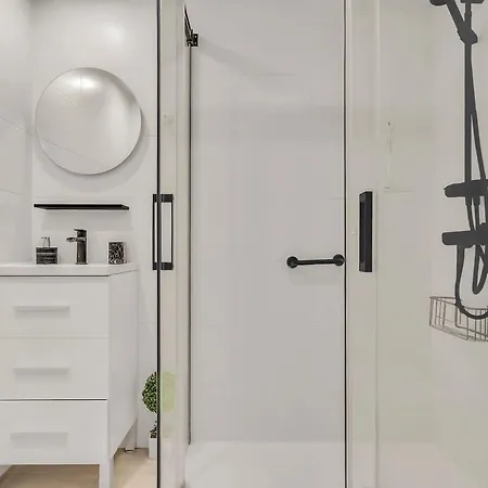 Beachfront Paradise-full Ocean View